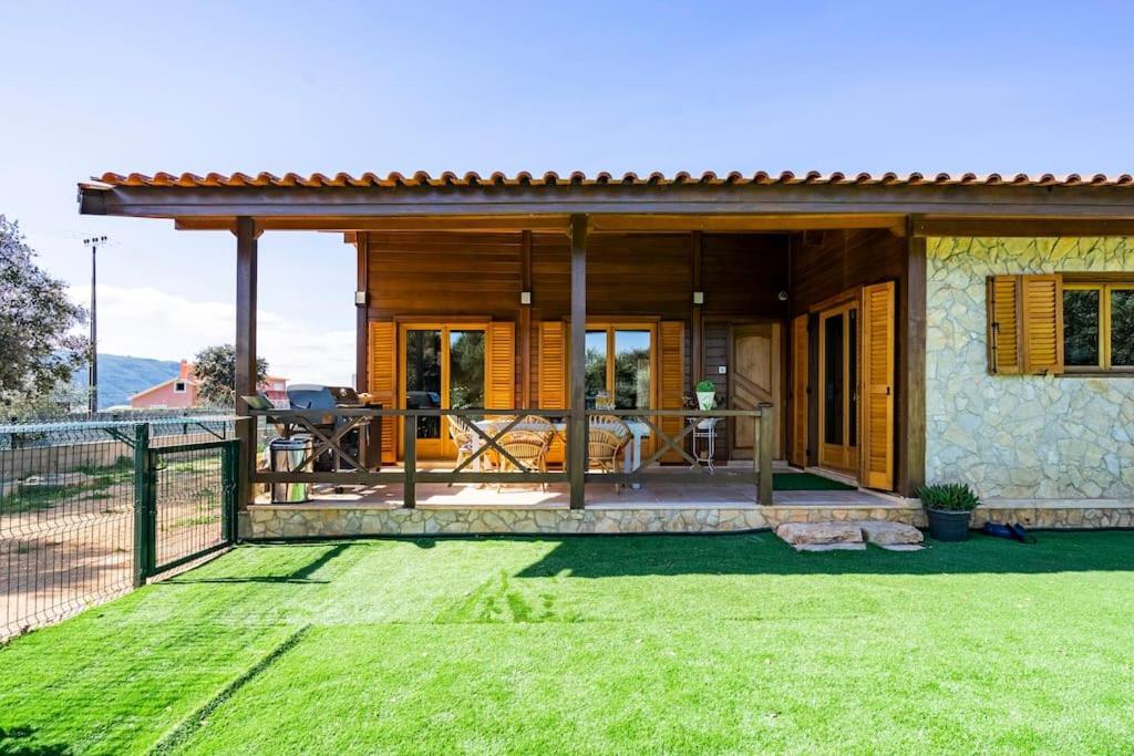Villa Wooden House Minde Exterior foto
